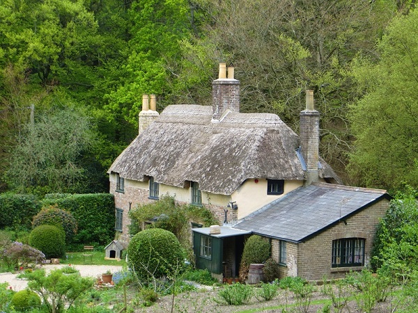 1 Hardy's Cottage resized